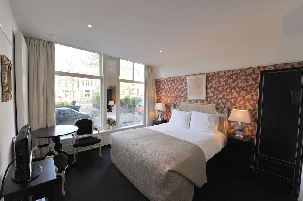 Deluxe Double Room, Canal View photo 1