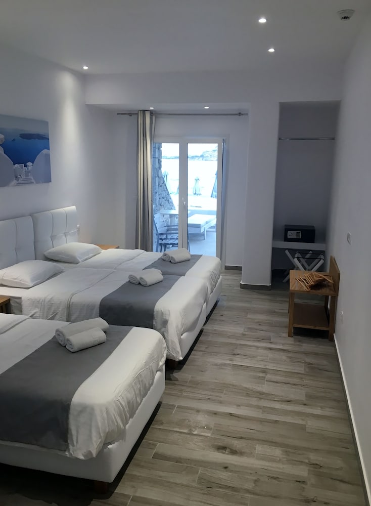 Family Room, 2 Bedrooms, Sea View - Photo 11