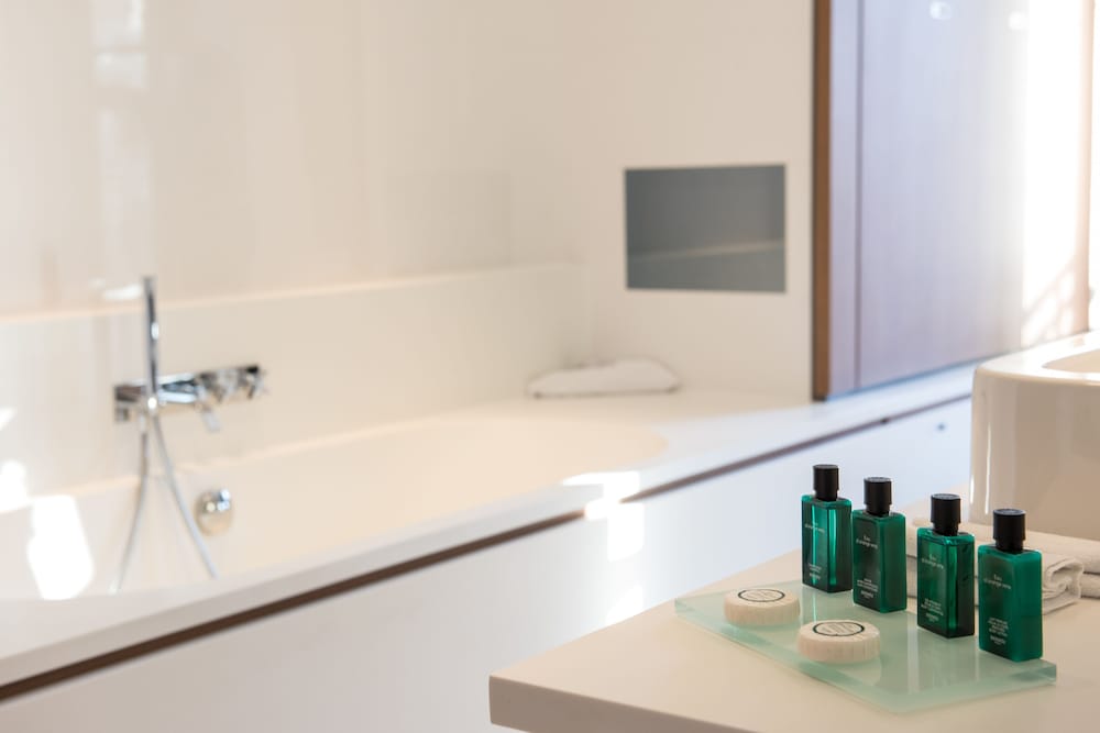 Exclusive Room, free spa access photo 3