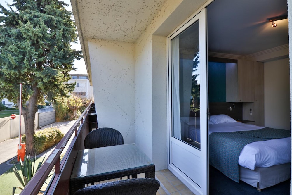 Traditional Double Room, Balcony - Photo 4
