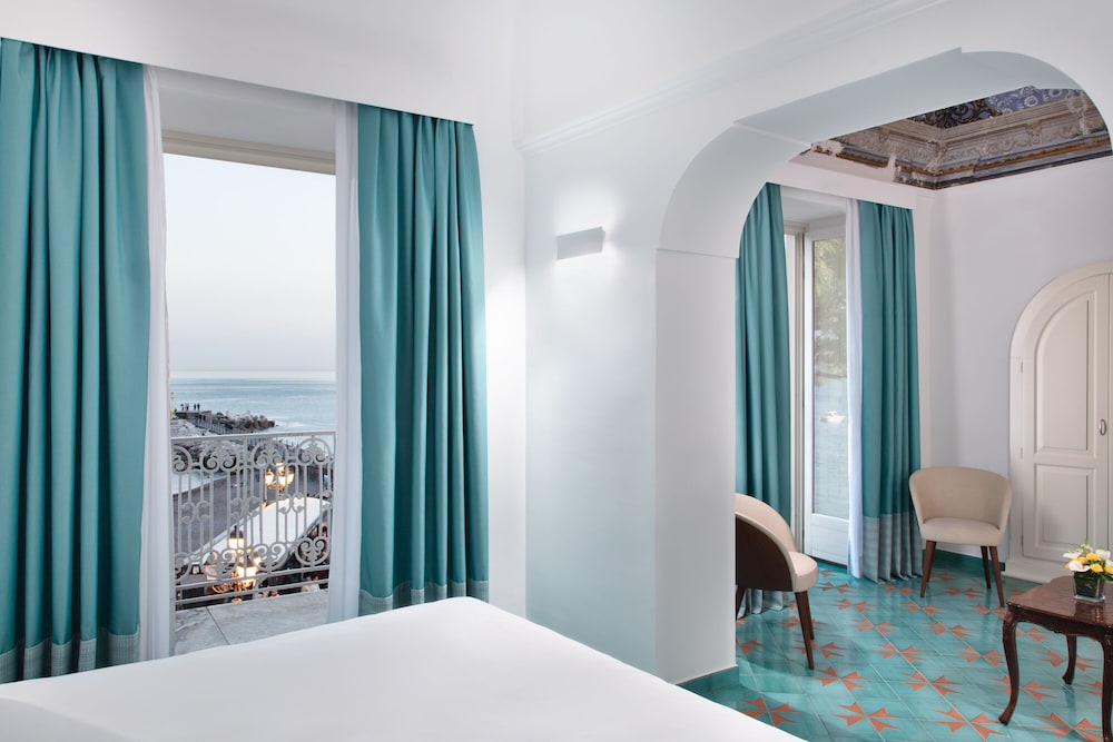 Junior Double or Twin Room, Sea View - Photo 3