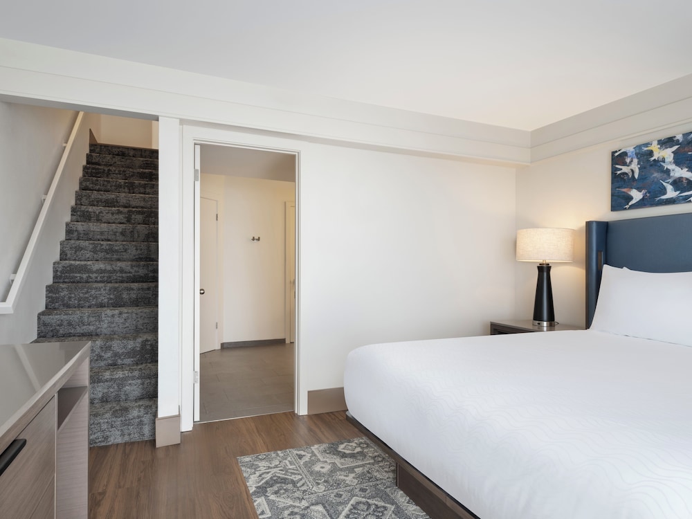 Townhome, 1 Bedroom, Kitchenette, Ocean View - Photo 3