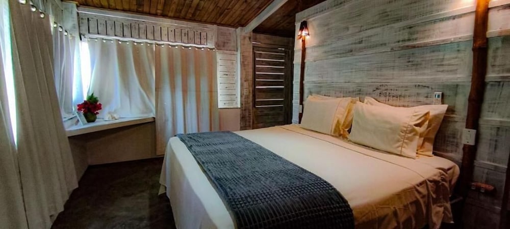 Deluxe Double Room, Balcony, Sea View photo 3