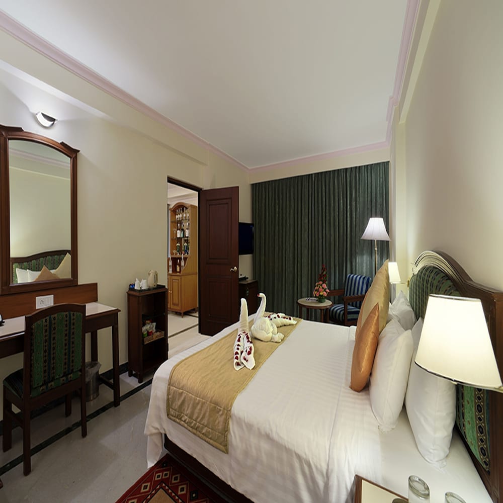 Executive Double Room - Photo 2