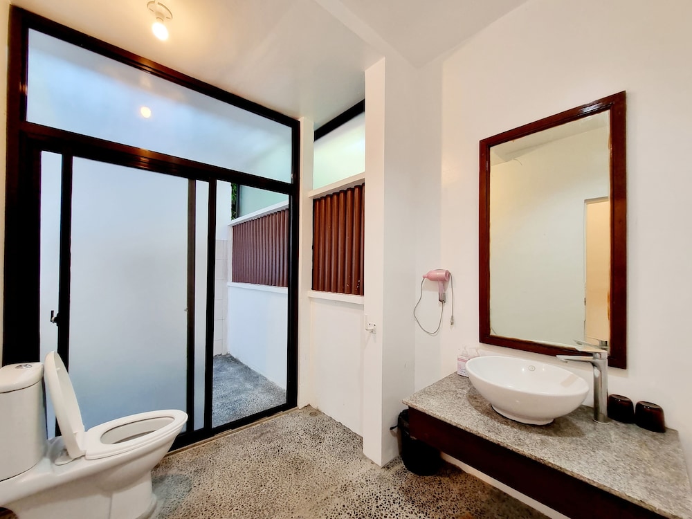 Standard Loft - Photo 6