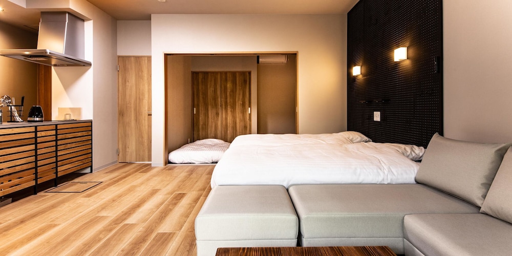 Standard Room (No pets allowed) - Photo 21