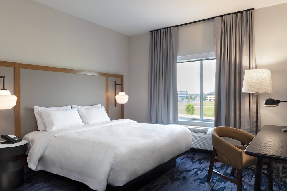 Suite, Multiple Beds