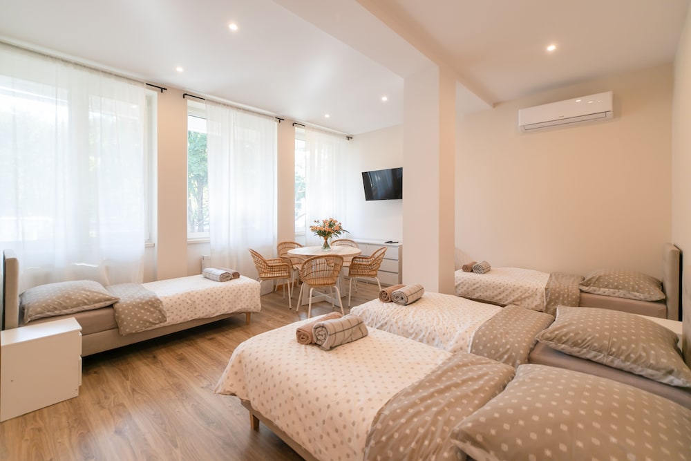 Studio Suite photo 1
