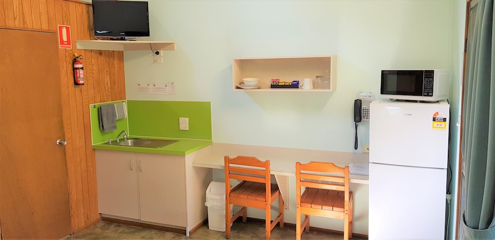 Standard Studio, Non Smoking, Kitchenette (Platypus Lodge) photo 2