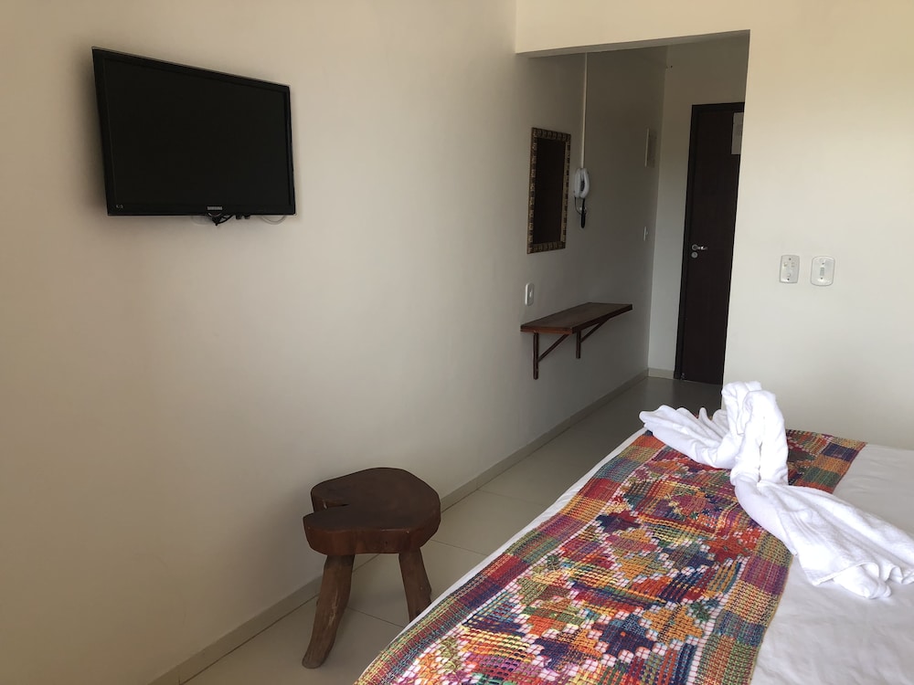 Basic Triple Room photo 2
