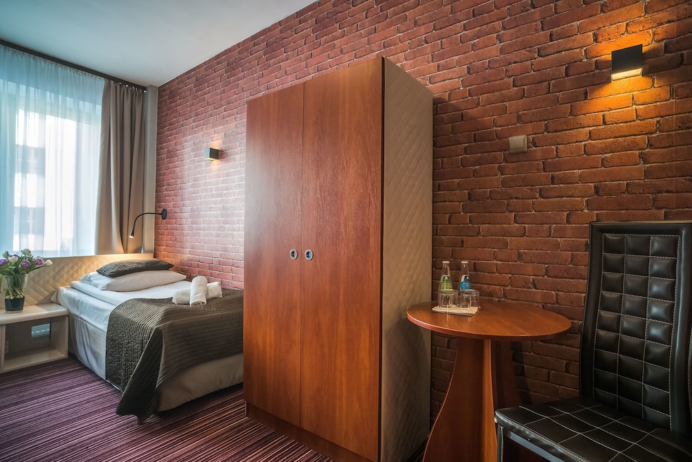 Basic Double Room Single Use photo 1