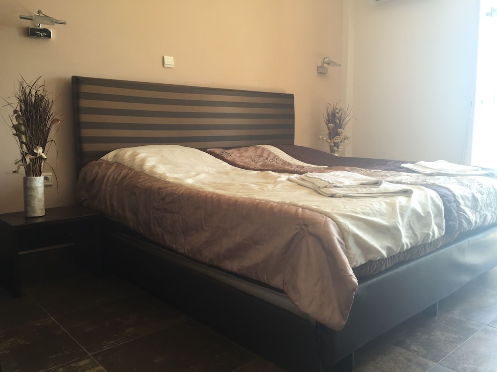 Triple Room, Sea View photo 2