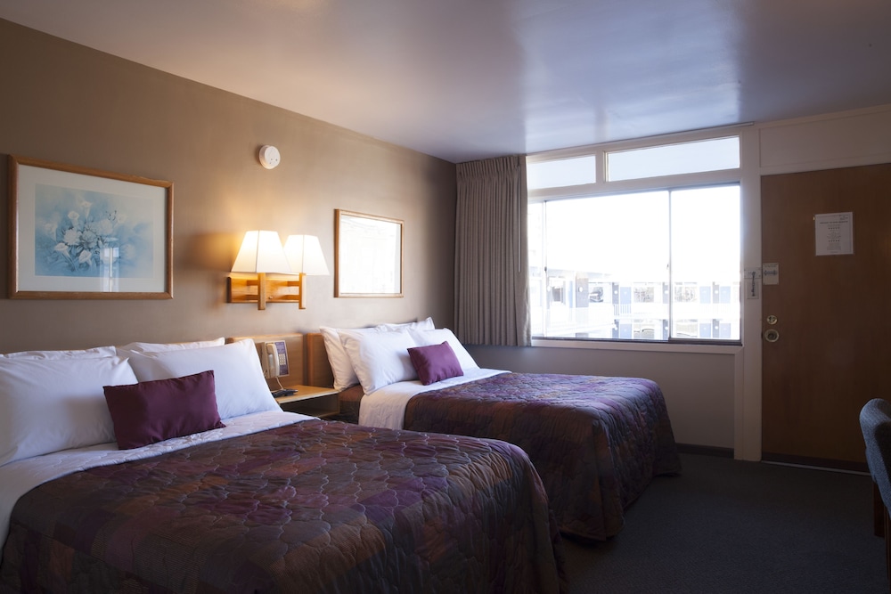 Standard Double Room, 2 Double Beds - Photo 1