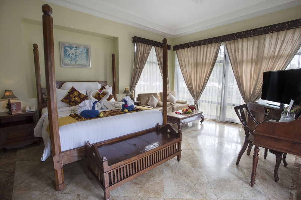 Junior Villa