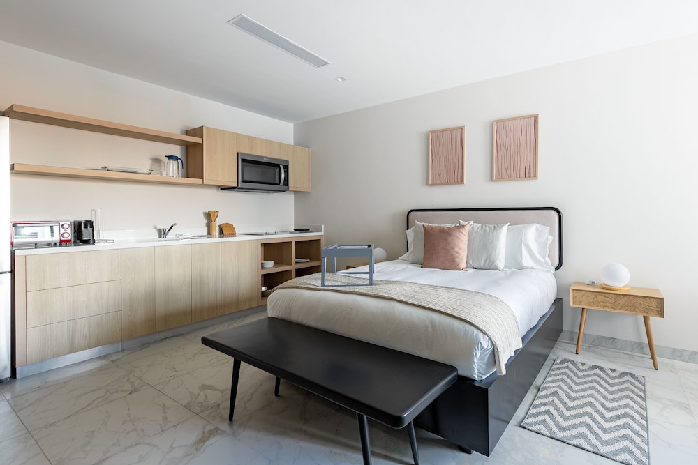 Grand Loft photo 2