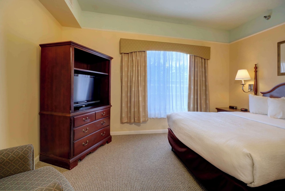 Standard Room, 1 Queen Bed - Photo 2