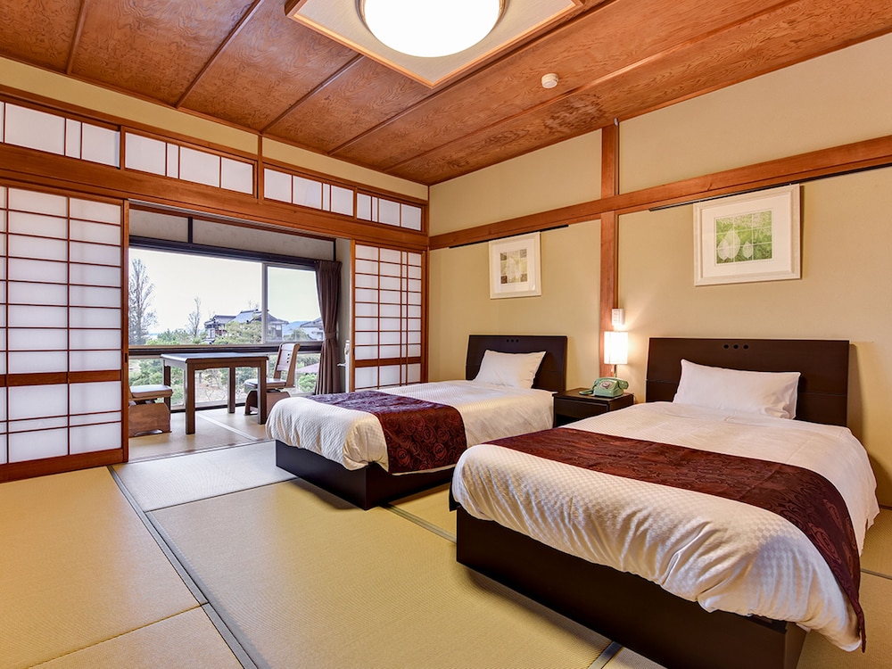 Japanese Style Room  Garden Lake View Non Smoking photo 2
