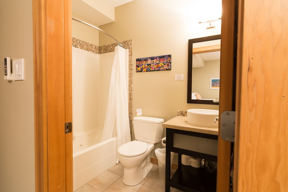 Suite, Courtyard View photo 2
