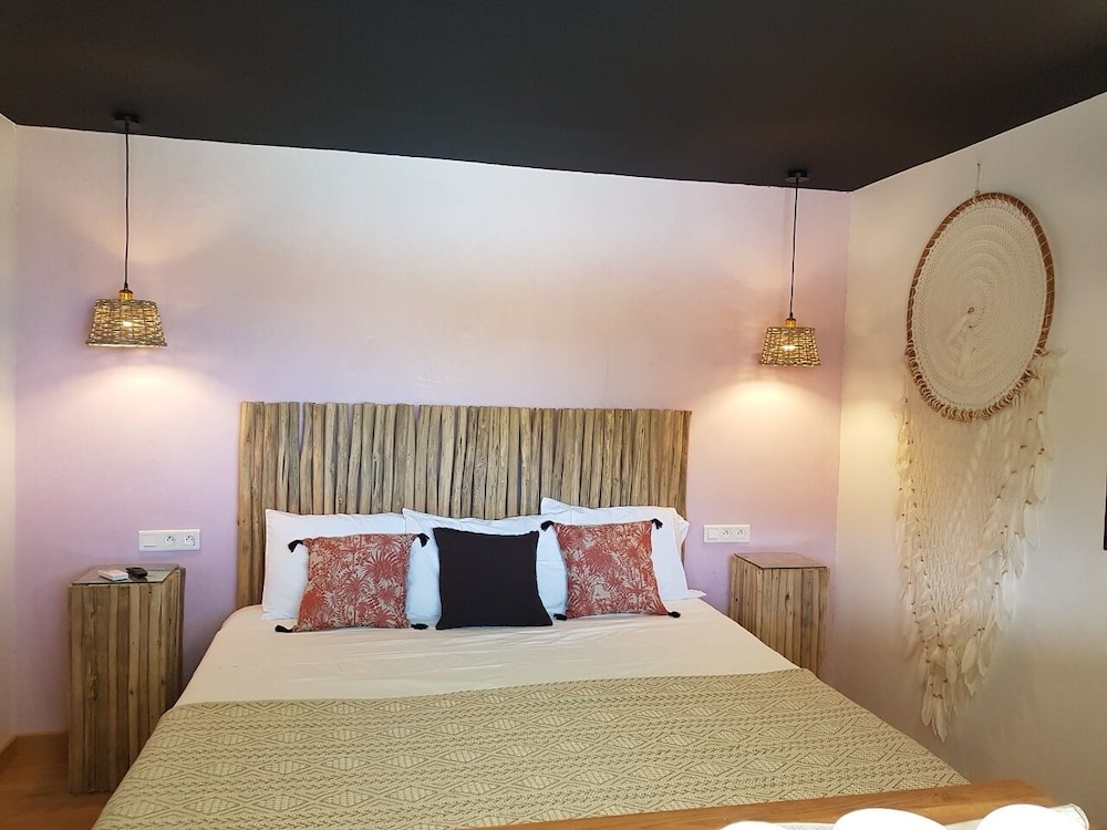 Romantic Cottage, 1 Bedroom, Private Pool, Sea View