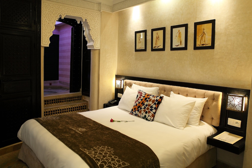 Deluxe Double or Twin Room, Hot Tub - Photo 2