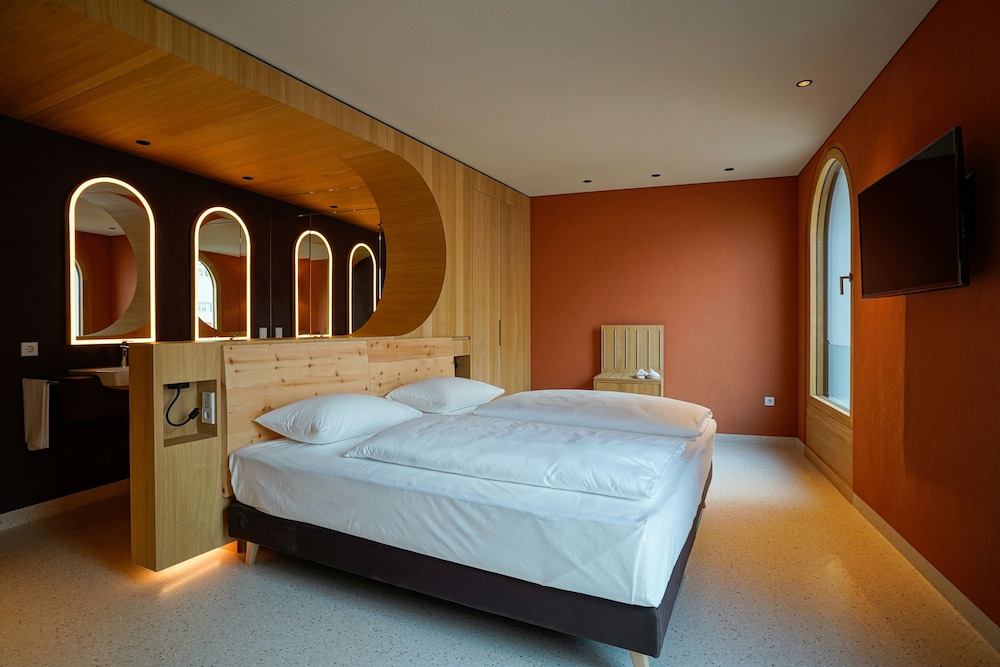 Comfort Double or Twin Room