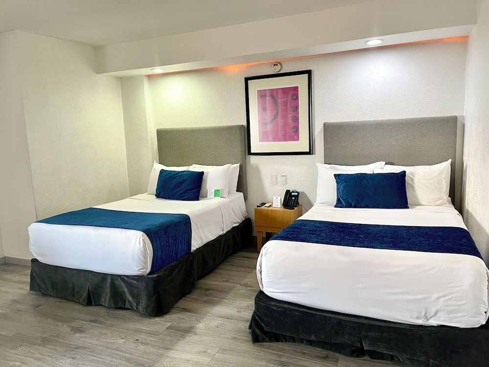 Standard Room, 2 Twin Beds, Non Smoking - Photo 3