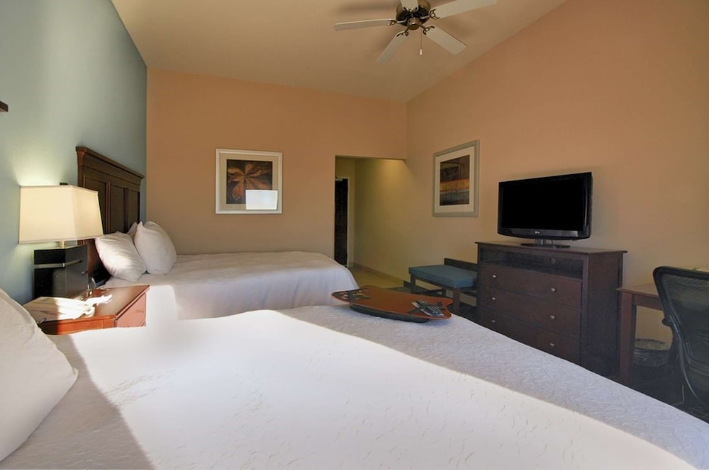 Room, 2 Queen Beds, Accessible, Non Smoking - Photo 3