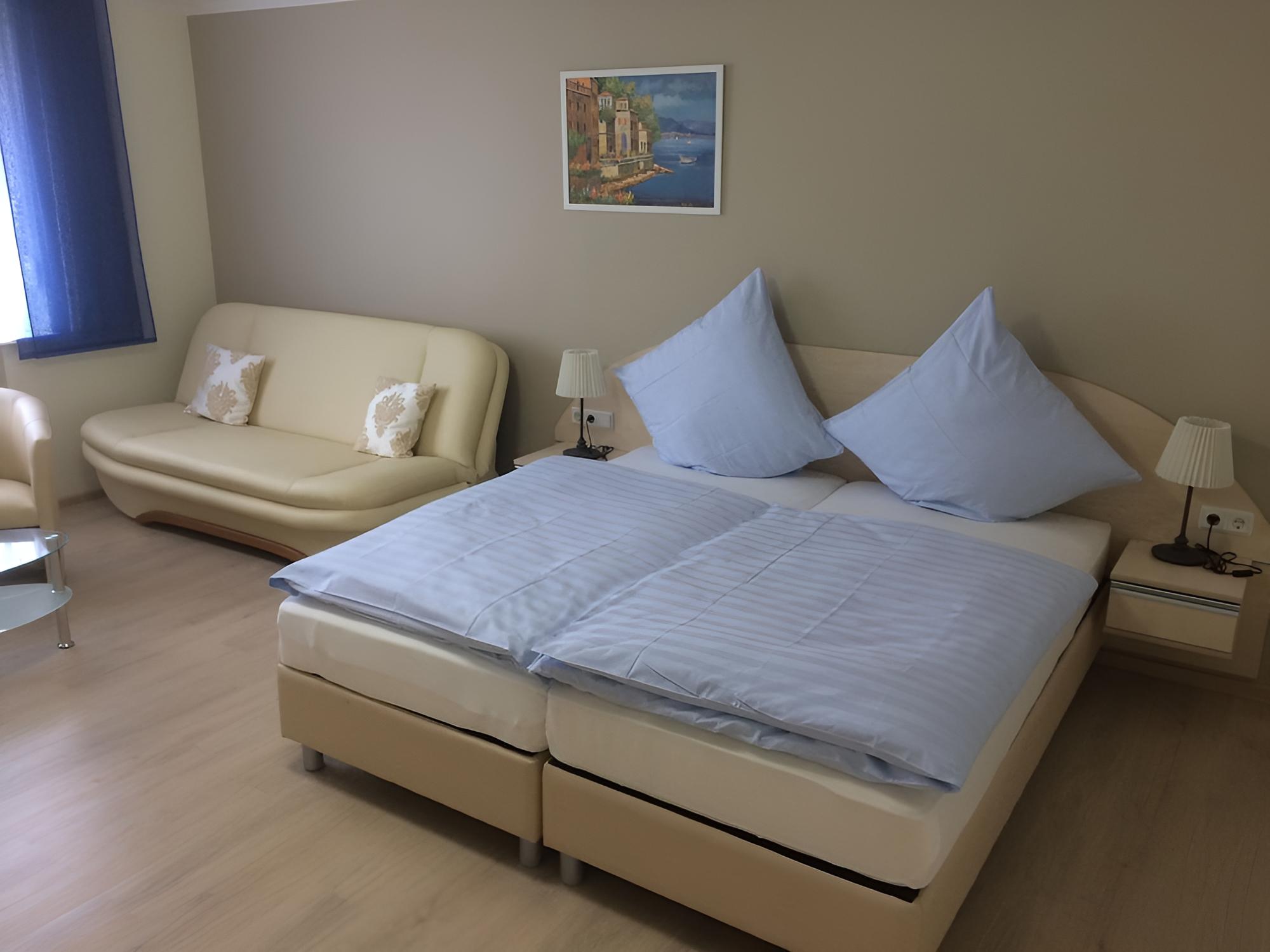 Double Room photo 3
