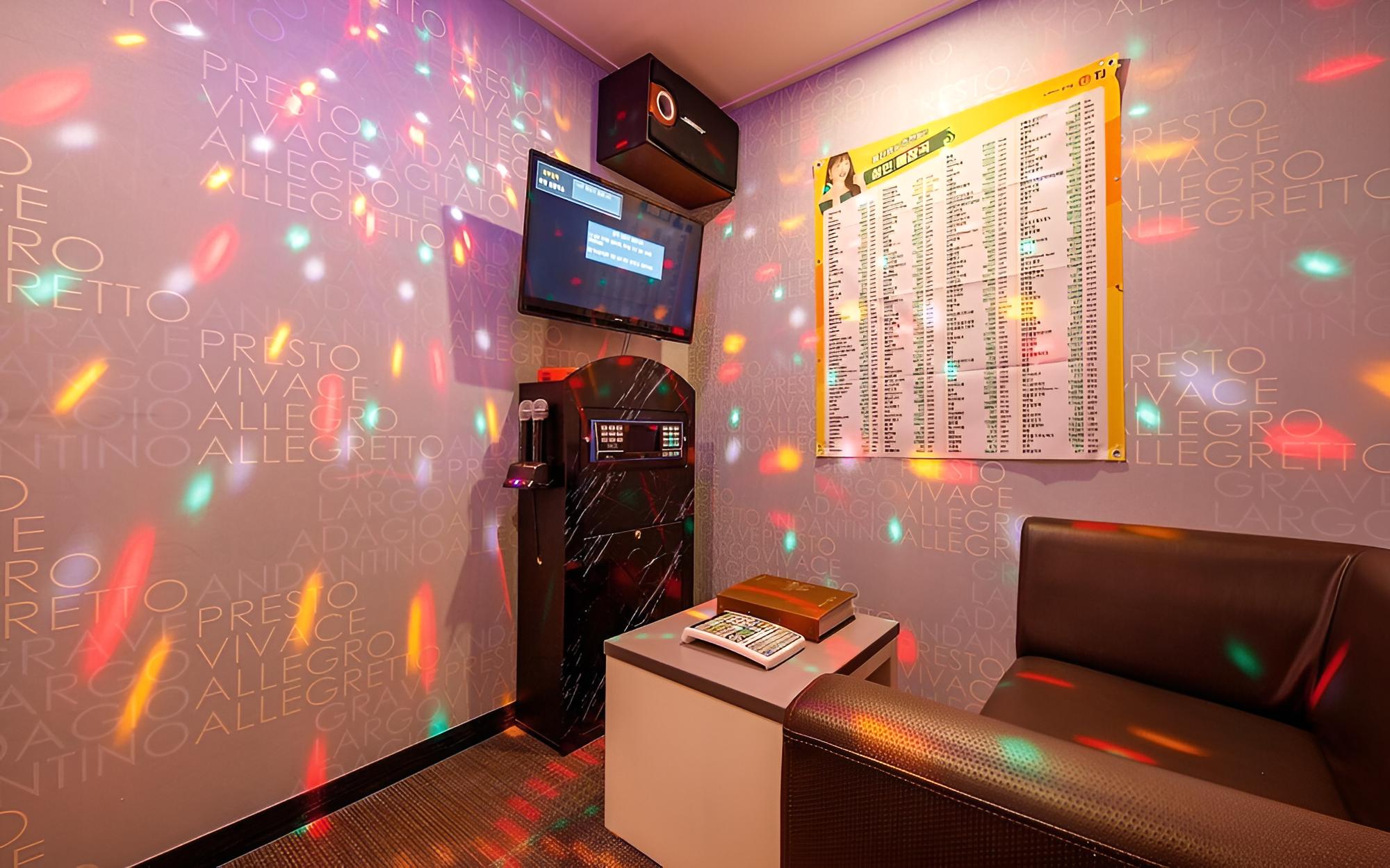Room (VIP Ocean A - Karaoke (2PCs ocean vie) - Photo 6