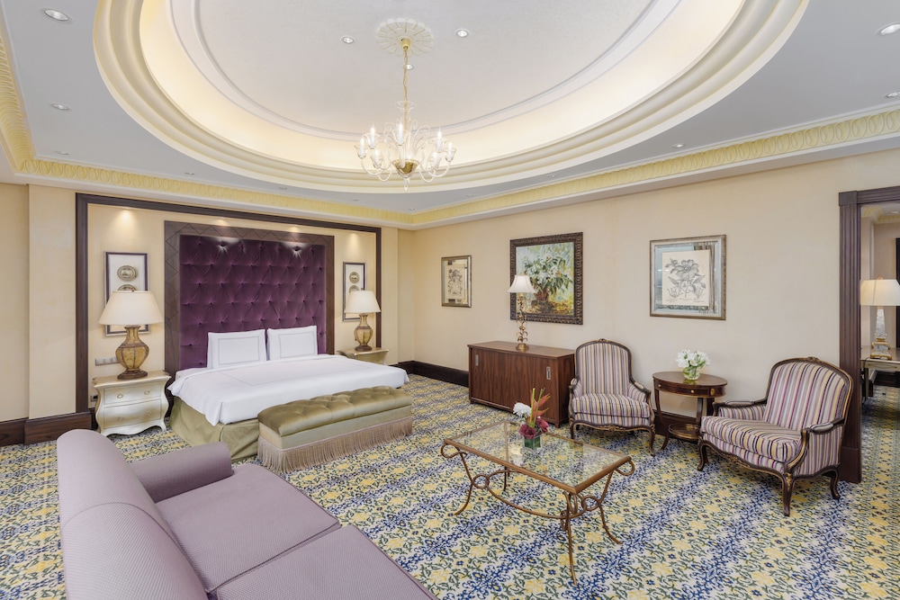 Royal Suite (Kaaba View)