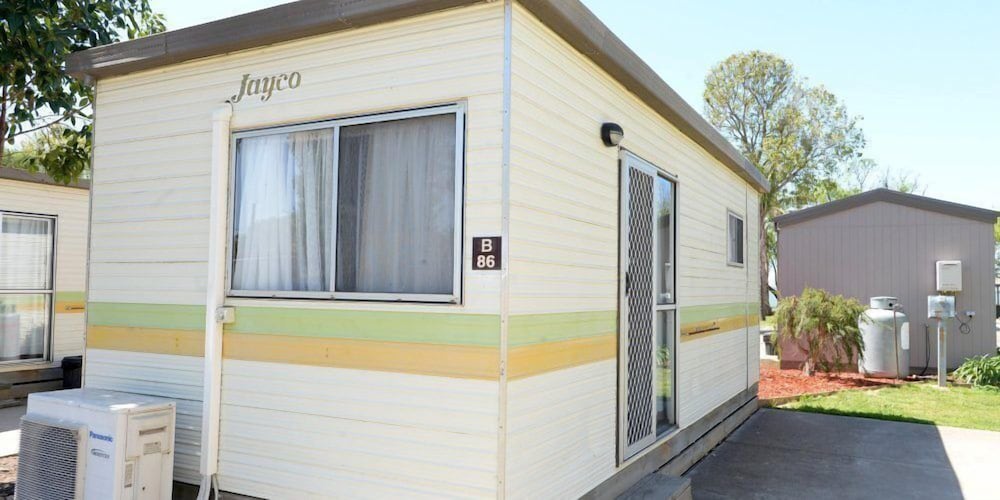 Fishermans Budget Cabin - 5 Berth photo 1