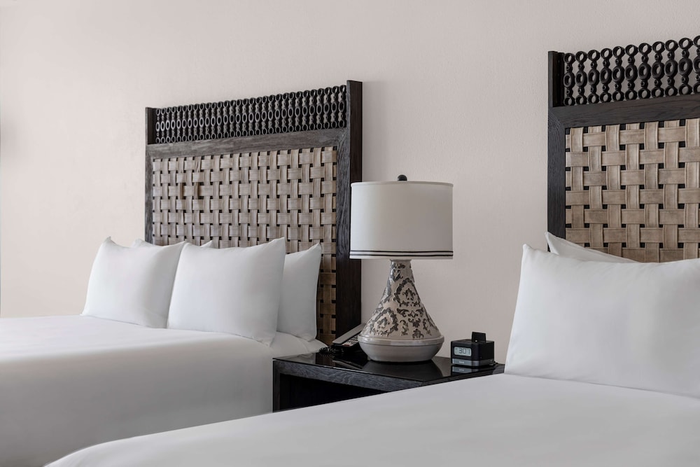 Deluxe Room, 2 Queen Beds, Accessible, Ocean View - Photo 3