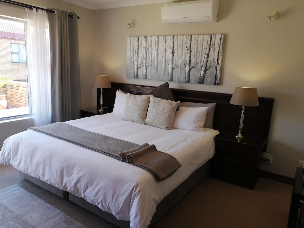 Deluxe Double Room photo 2