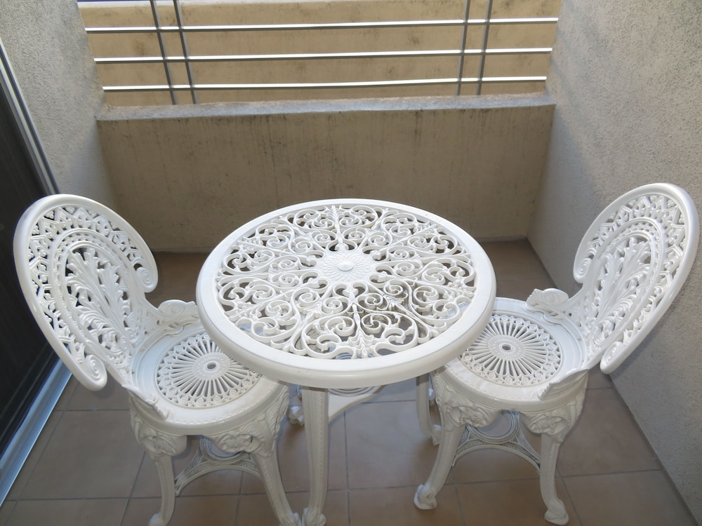 Luxury Apartment, 2 Bedrooms, Non Smoking, 2 Bathrooms photo 2