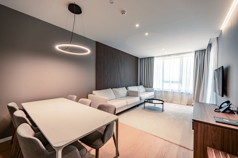 Family Apartment - Photo 7