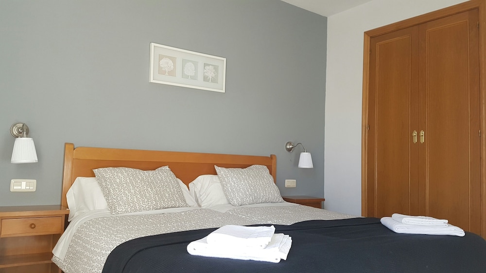 Habitación Doble Básica, 2 Camas Individuales