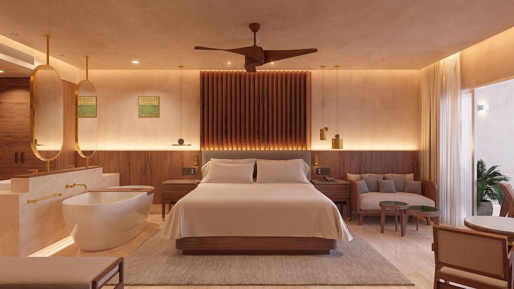 Deluxe Room, 1 King Bed, Balcony (Guest Room) thumbnail 5