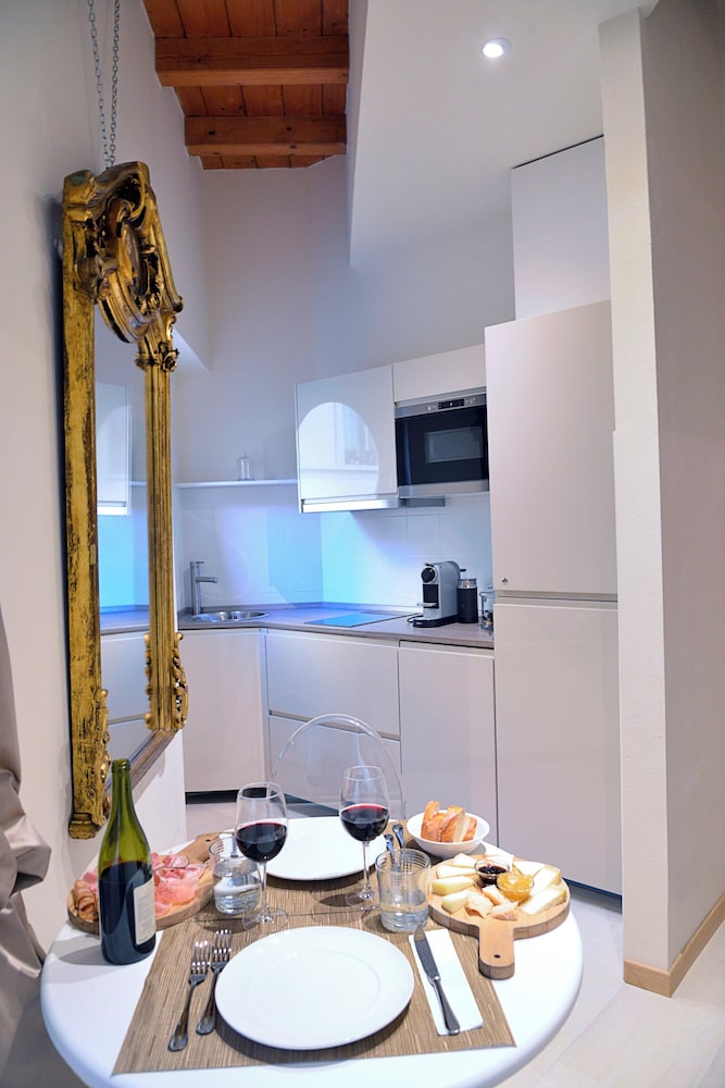 Superior Apartment, Annex Building thumbnail 6