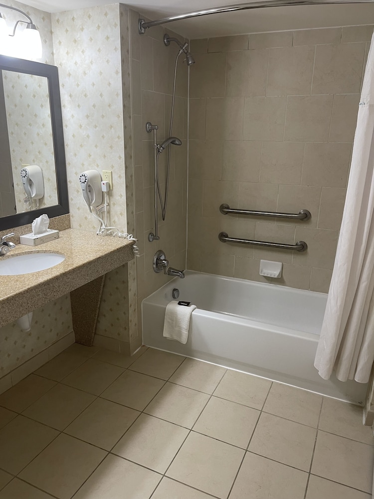 Wingate By Wyndham Southport, Billede 6