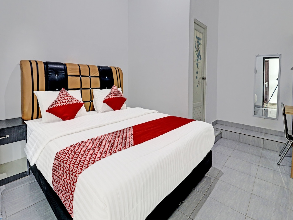 Deluxe Double Room - Photo 1