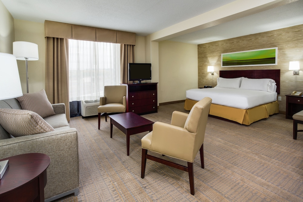 Suite, 1 King Bed (Additional Living Area) - Photo 1