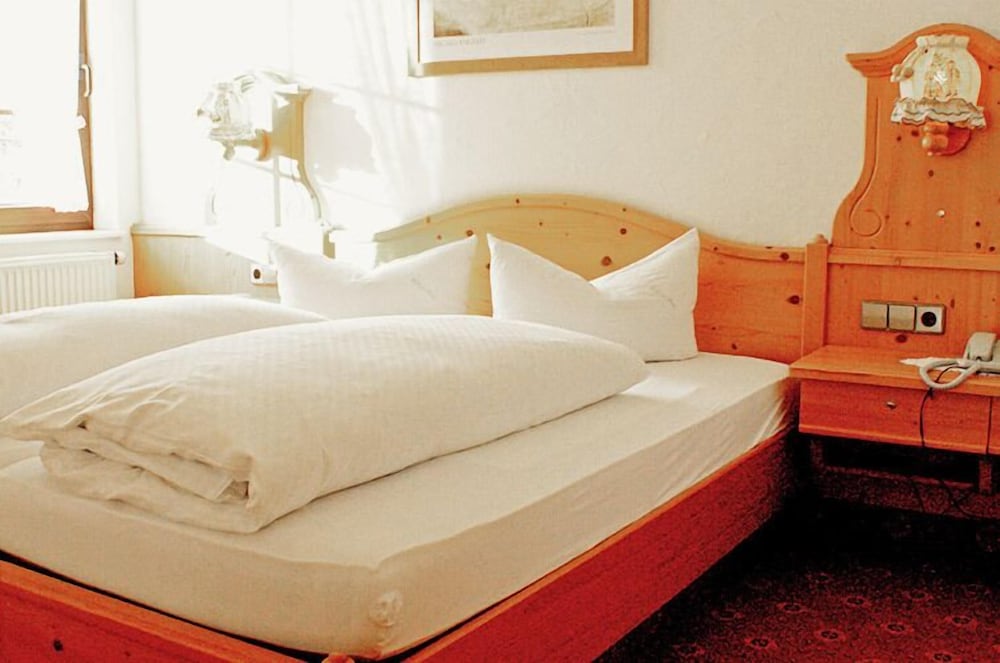 Superior Double Room (Schwarzwaldstüble) photo 2