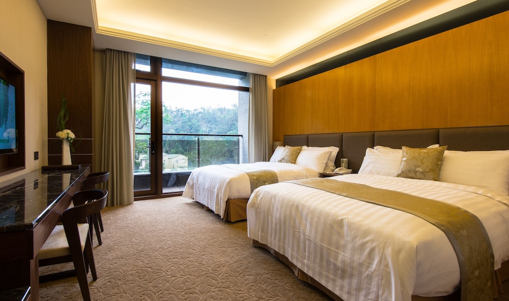 Superior Quadruple Room, 2 Double Beds photo 3