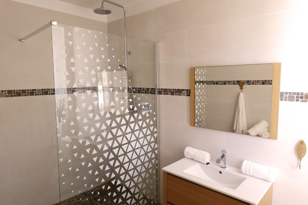 Superior Double Room, Garden View - Photo 4