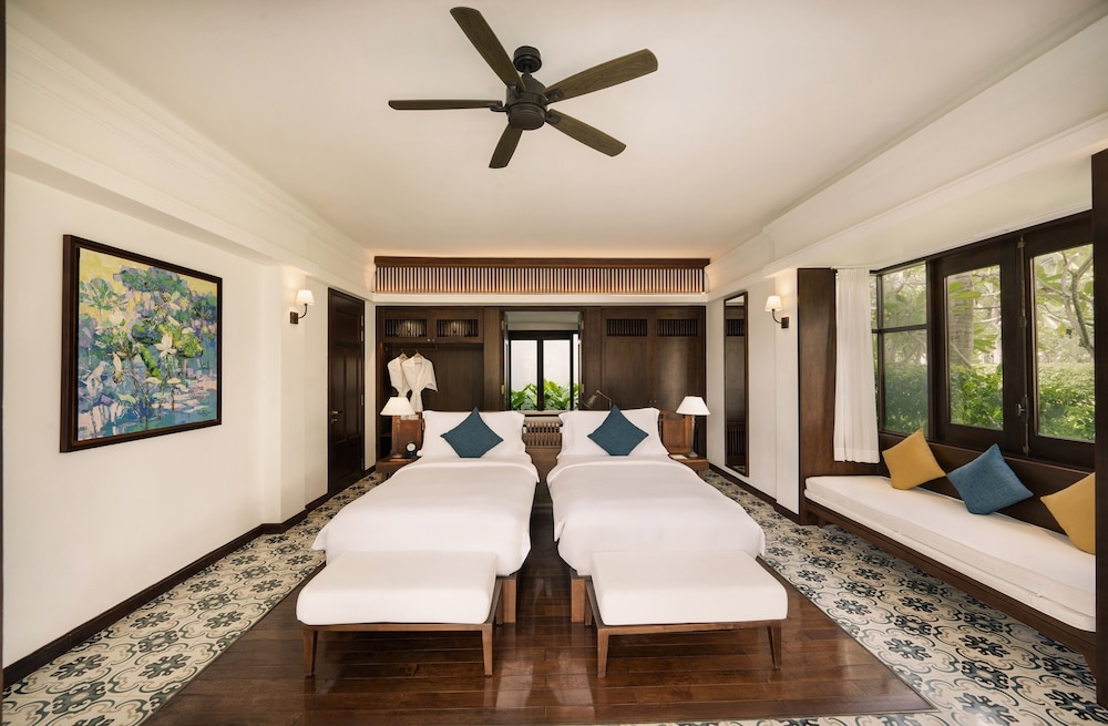 Two-Bedroom Hilltop Pool Villa