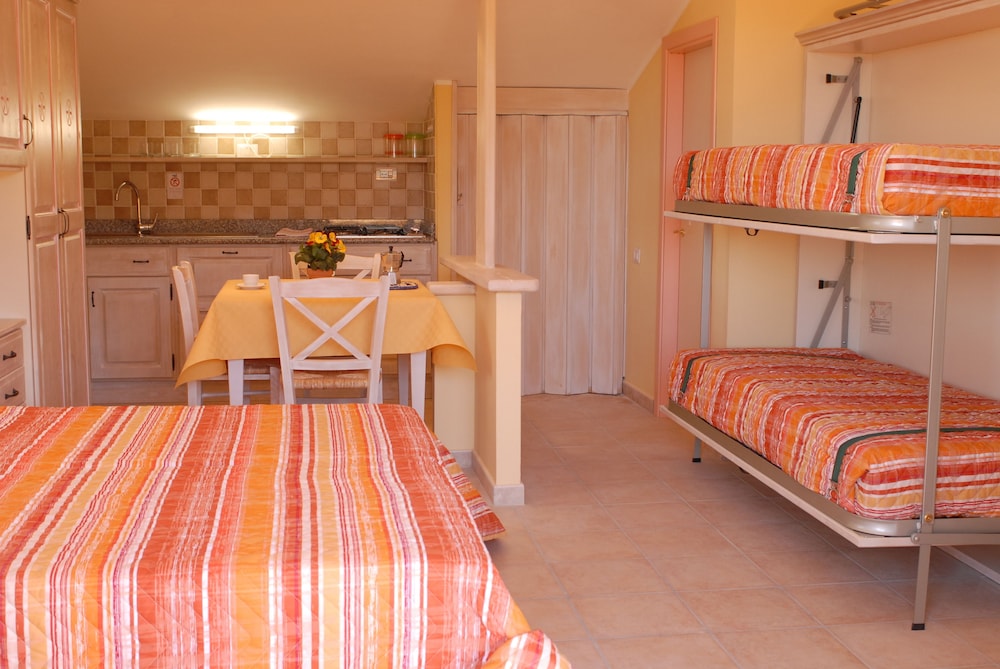 Comfort Studio, Terrace, Sea Facing photo 2