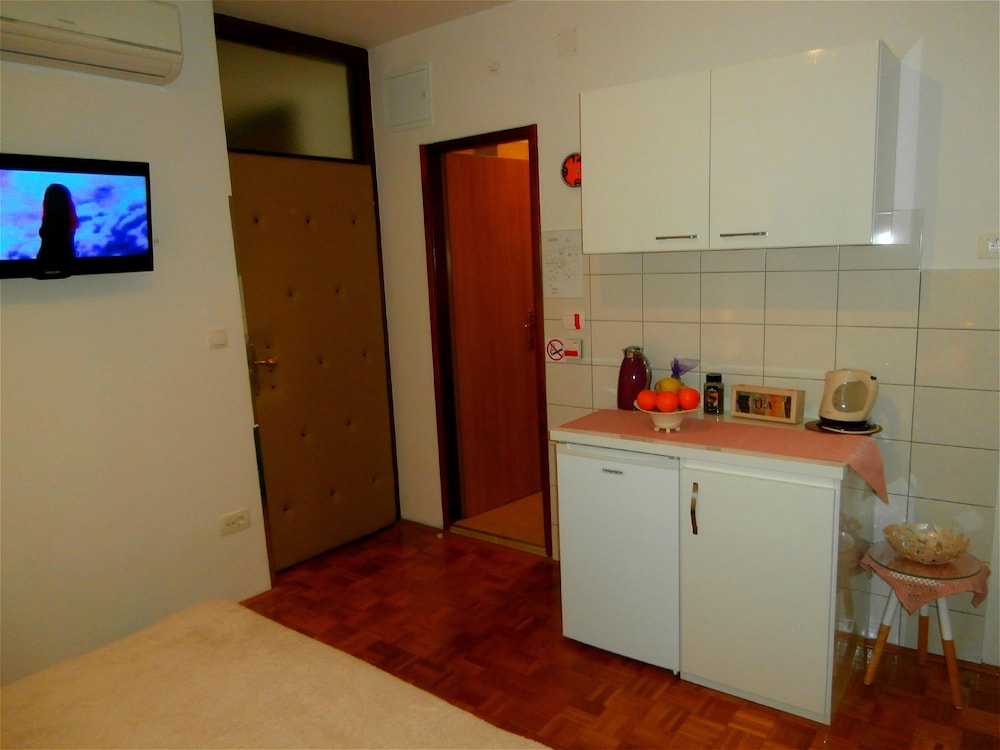 Premium Double Room photo 3