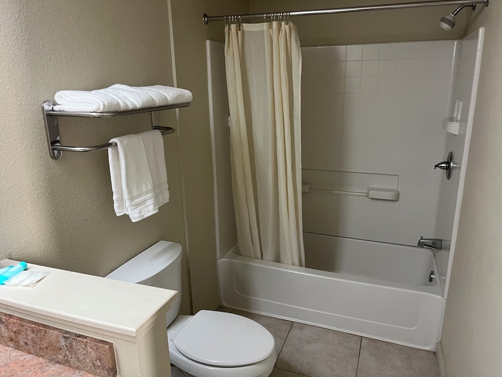 Standard Room photo 1