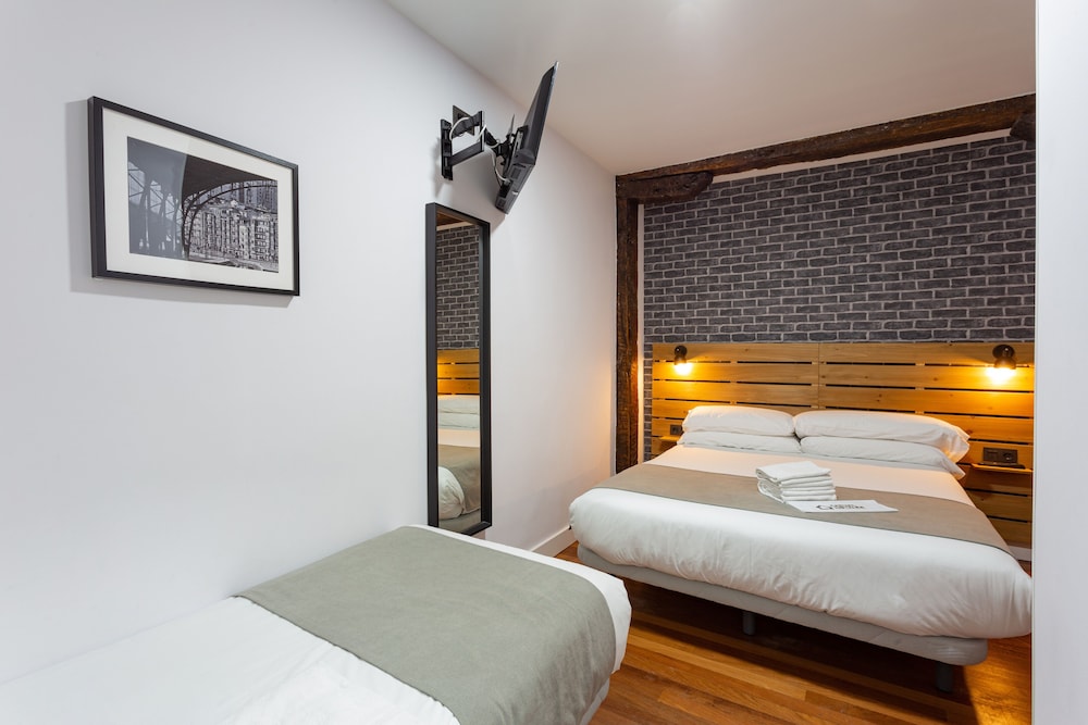 Triple Room - Photo 1