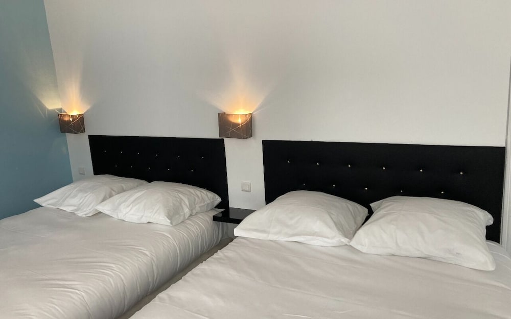 Classic Quadruple Room - Photo 1